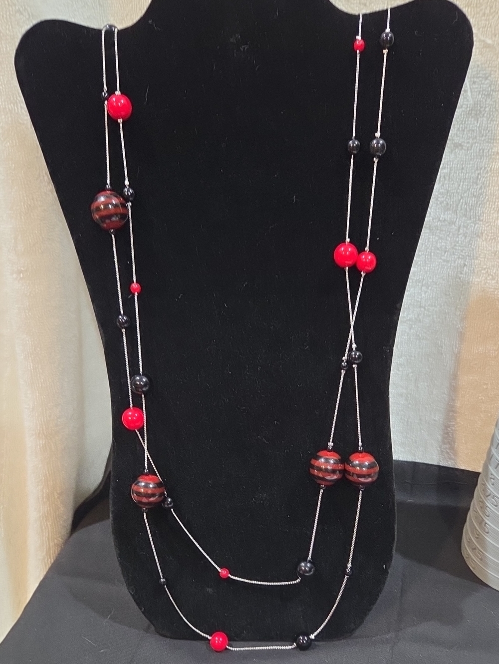 BEADED NECKLACE - SUPER LONG
